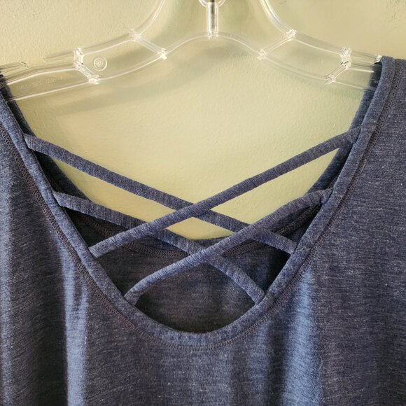 T by Talbots Back Strap Tee, Size M, Like New - Picture 5 of 7